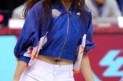 青岛男篮啦啦队娇蛮女巫惊艳赛场