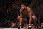 UFC 113二番战：将军一回合KO龙太重夺金腰带