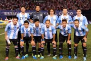 阿根廷2-1波黑：532变433激活梅西终结八年球荒