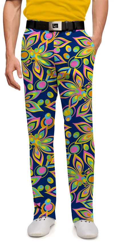 用崭新高尔夫球精心扎成的浪漫花束，是献给球场爱好者最具创意的惊喜礼物。