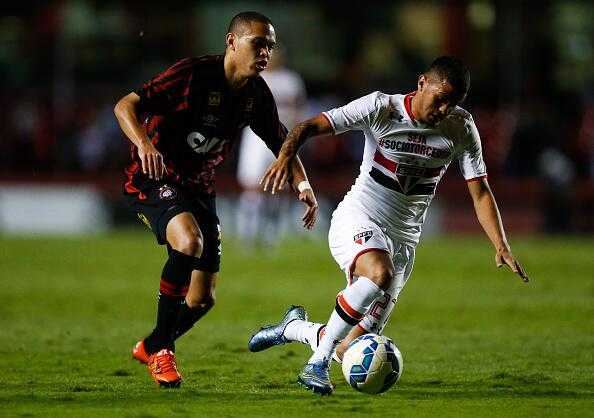 克鲁塞罗新帅首秀开门黑，巴拉纳竞技主场轻取攀升至第七