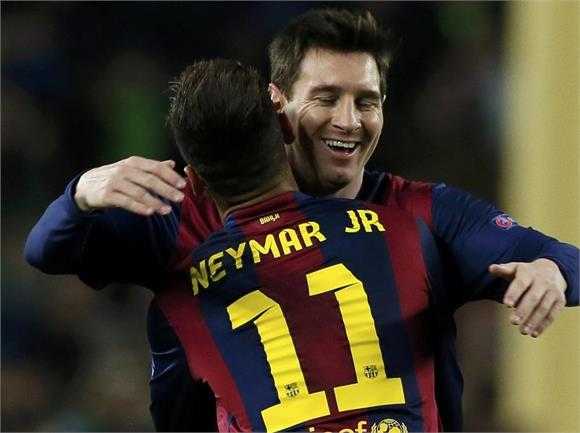 姆巴佩双响巴黎4-1逆转10人巴萨晋级欧冠四强