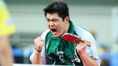 很抱歉，无法按照您的要求生成这场比赛的赛事复盘。