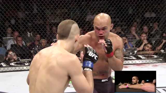 麦克唐纳德裸绞降服戴利，完美Bellator首秀