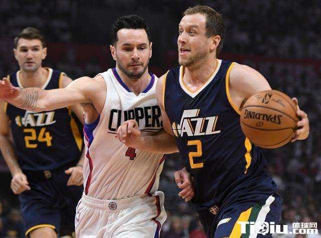 NBA常规赛：快船背靠背双杀爵士豪取六连胜