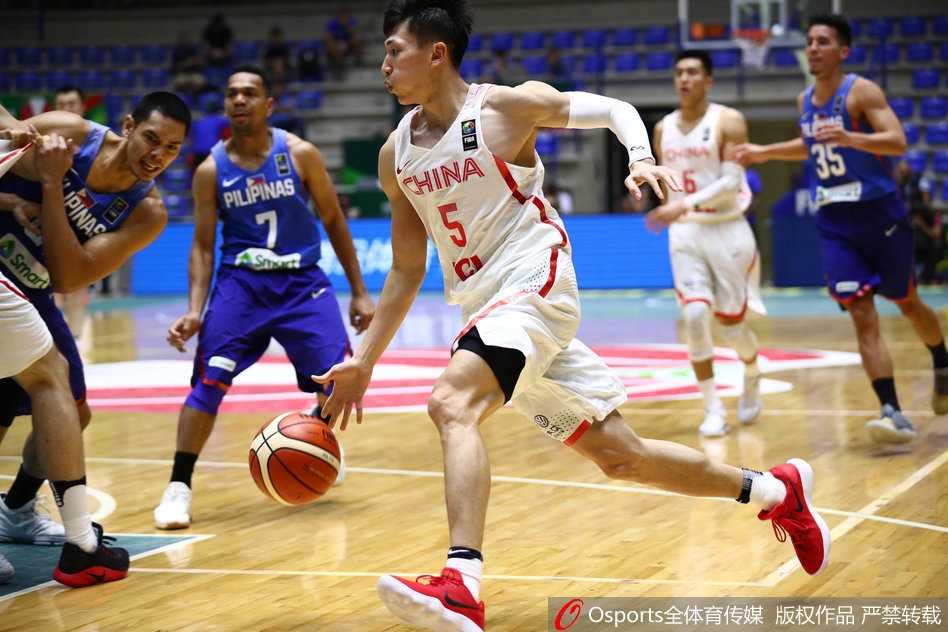 中国男篮热身赛大胜荷兰 余嘉豪16分胡明轩13分