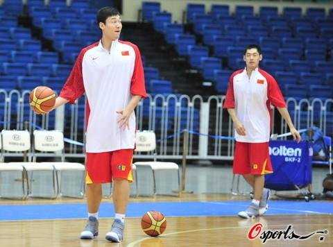 五连胜！2015亚锦赛中国90-72黎巴嫩提前晋级八强