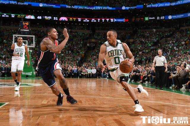 塔图姆20+14+7奎塔24+10 绿军送奇才11连败