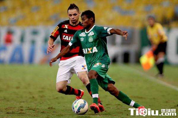 巴西德比战报：沙佩科恩斯2-1力克奥瓦取关键三分