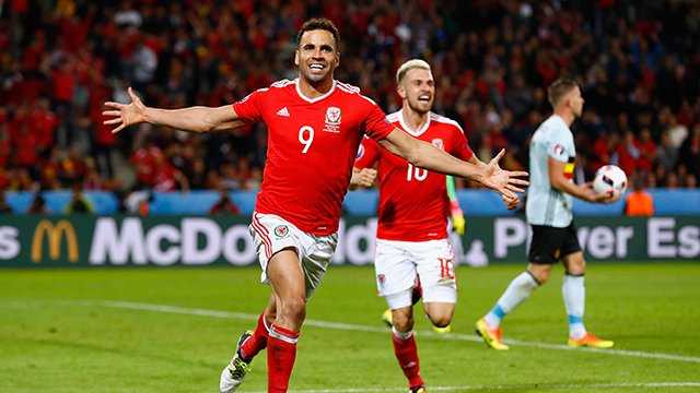 德布劳内双响+点球梅开二度，比利时4-2客胜威尔士登顶J组