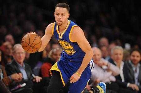 无库勇士客场14分逆转太阳