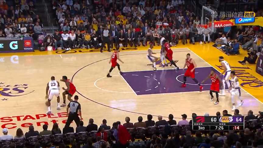 湖人110-93大胜猛龙，三巨头合砍74分末节19-0狂潮