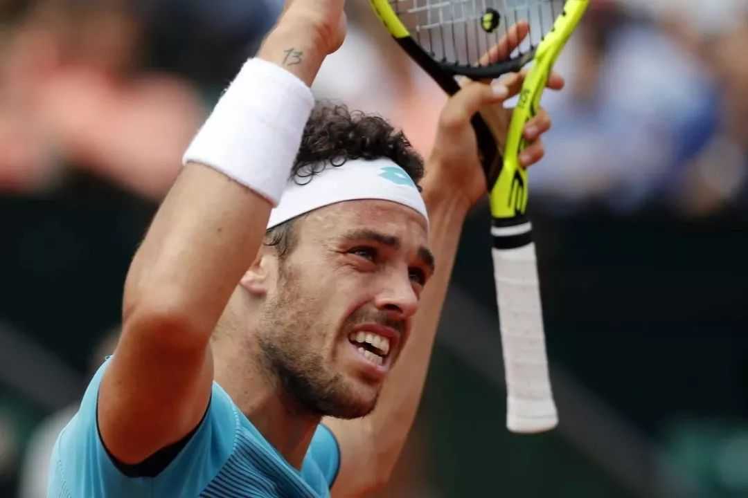 纳达尔亲训斯瓦泰克，红土新老王者备战