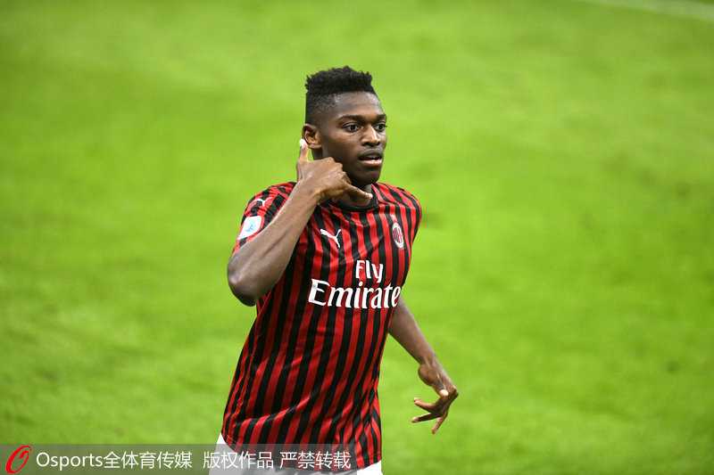 舍瓦破门西多夫双响，AC米兰客场3-1完胜尤文