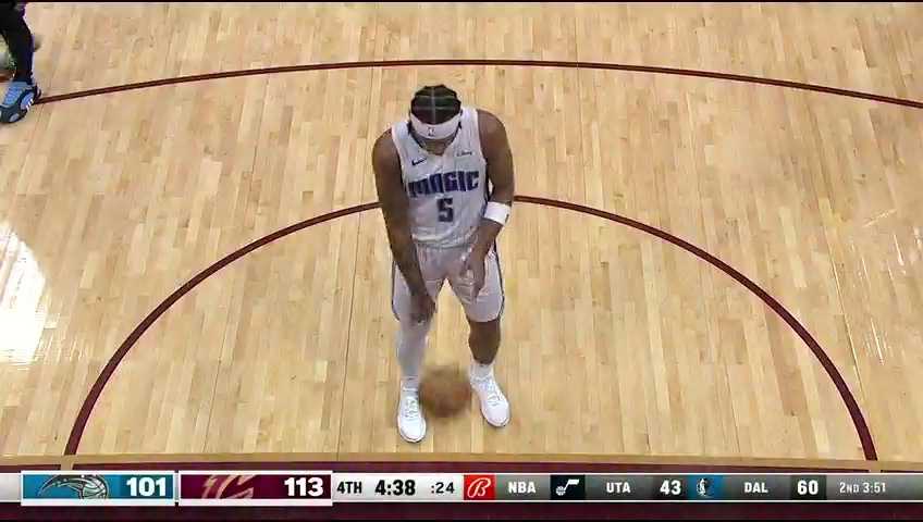 米切尔43分弑主，骑士客场险胜魔术稳固东三