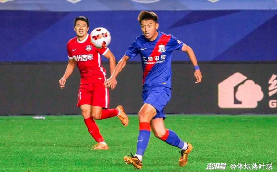 国足上海申花正面过招 谁能在这片中立场地笑到最后